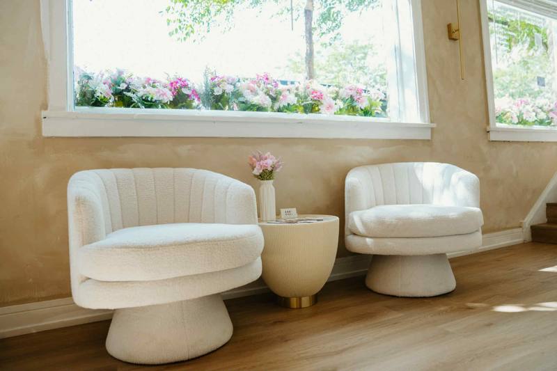 Bouclé chairs